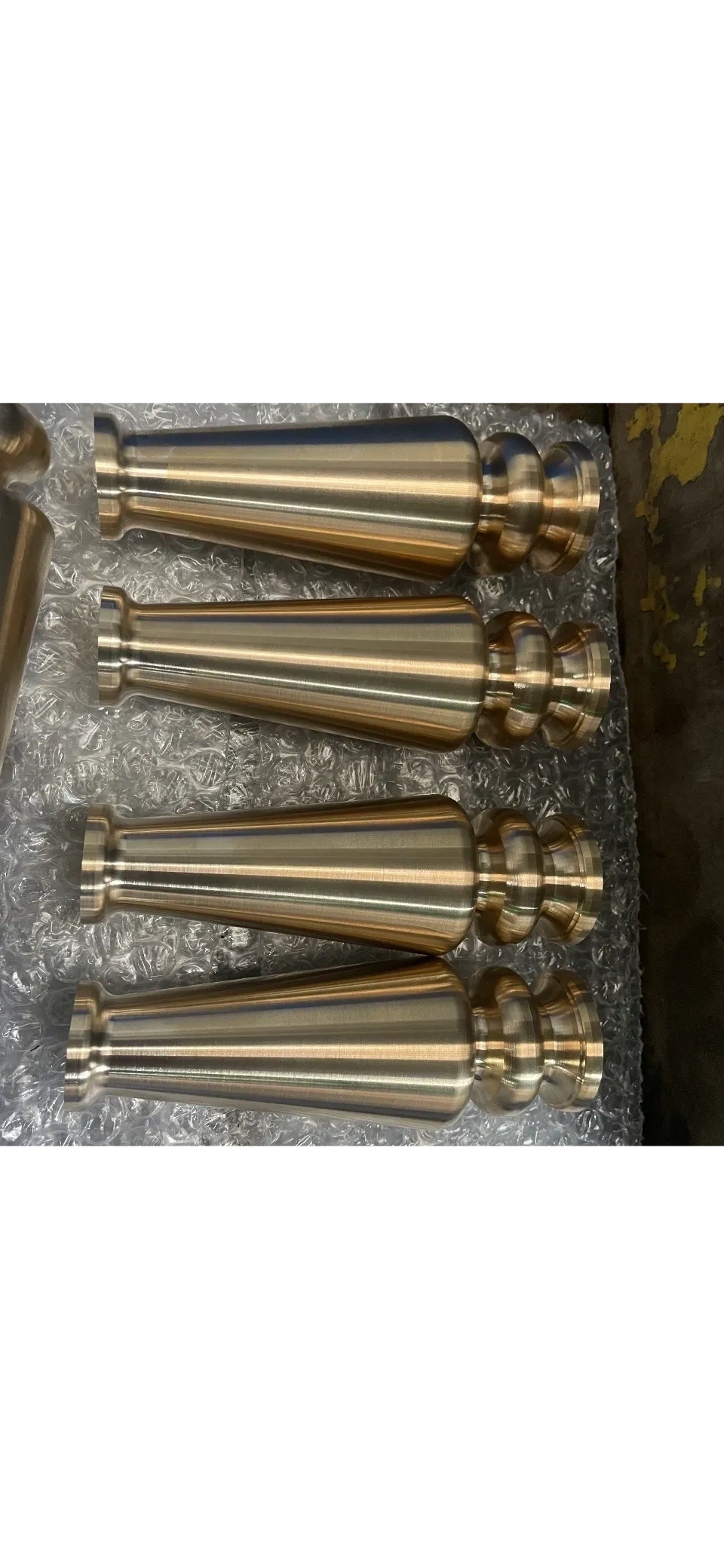 Tapered shaft assemblies in bubble wrap